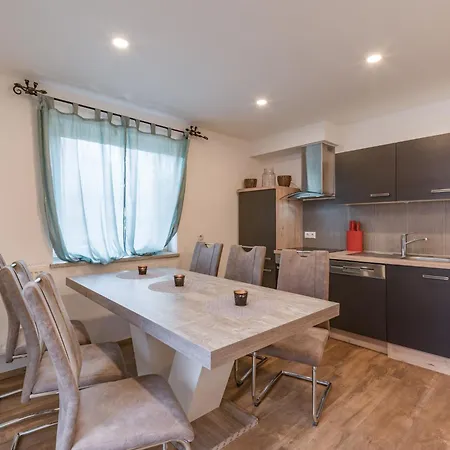 In Near Spieljoch Lift Tatil Evi